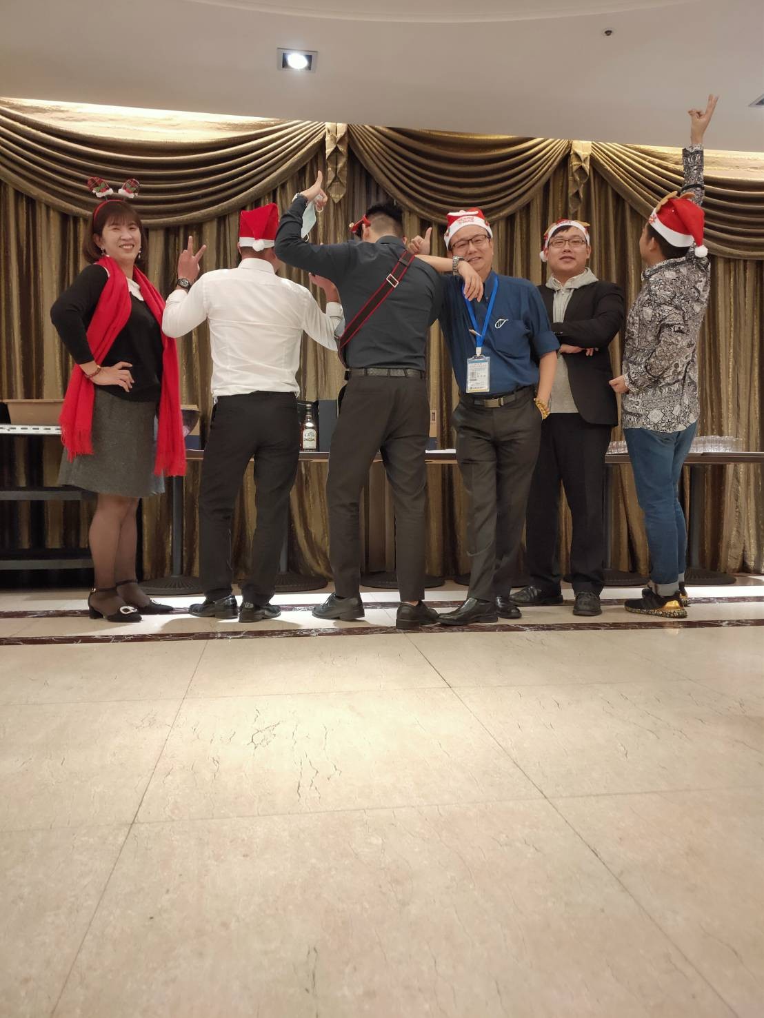 LINE_ALBUM_1091225義大天悅飯店聖誕趴_220913_80