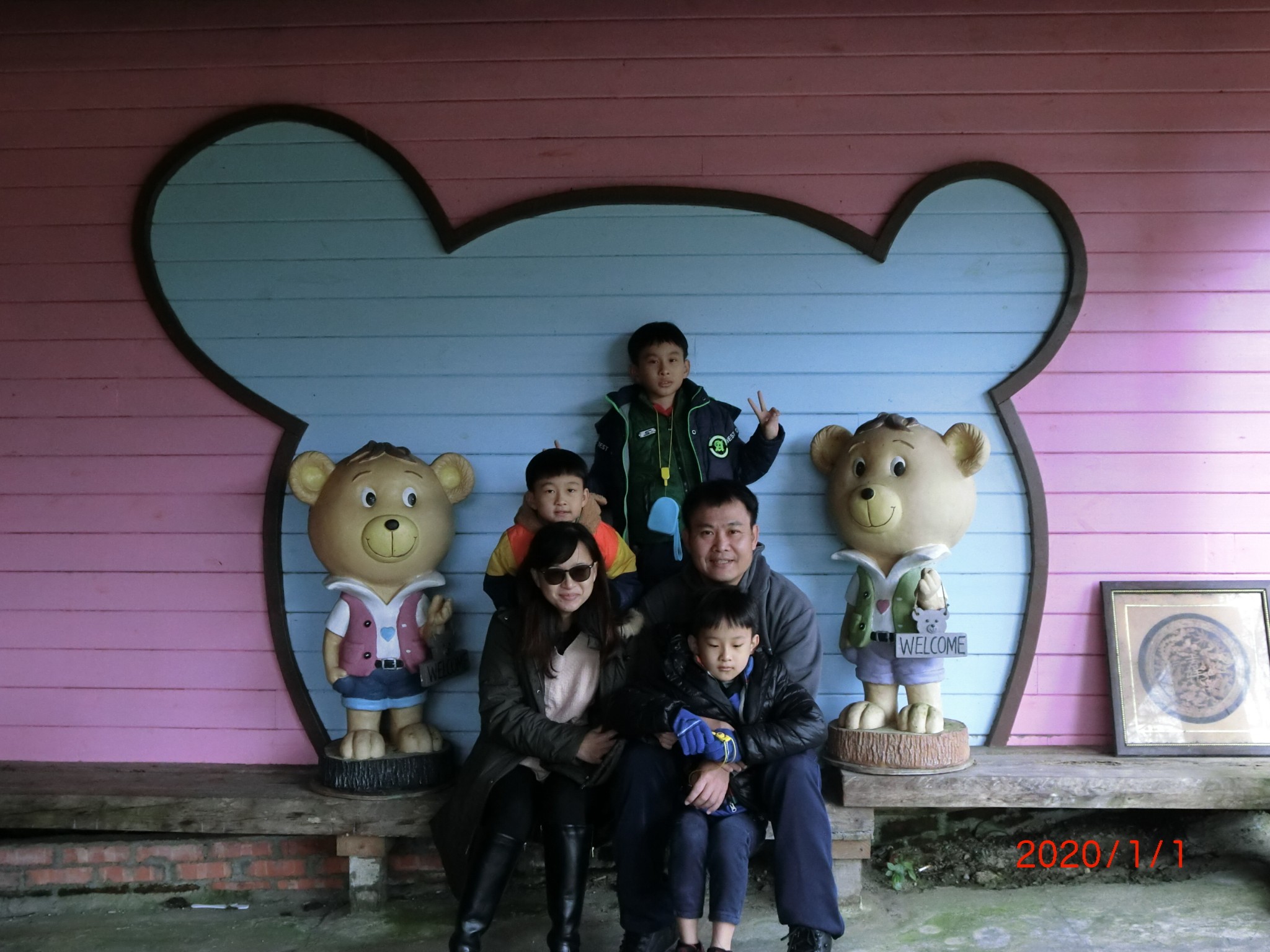 LINE_ALBUM_1091231烏嘎彥跨年二日遊_220913_183