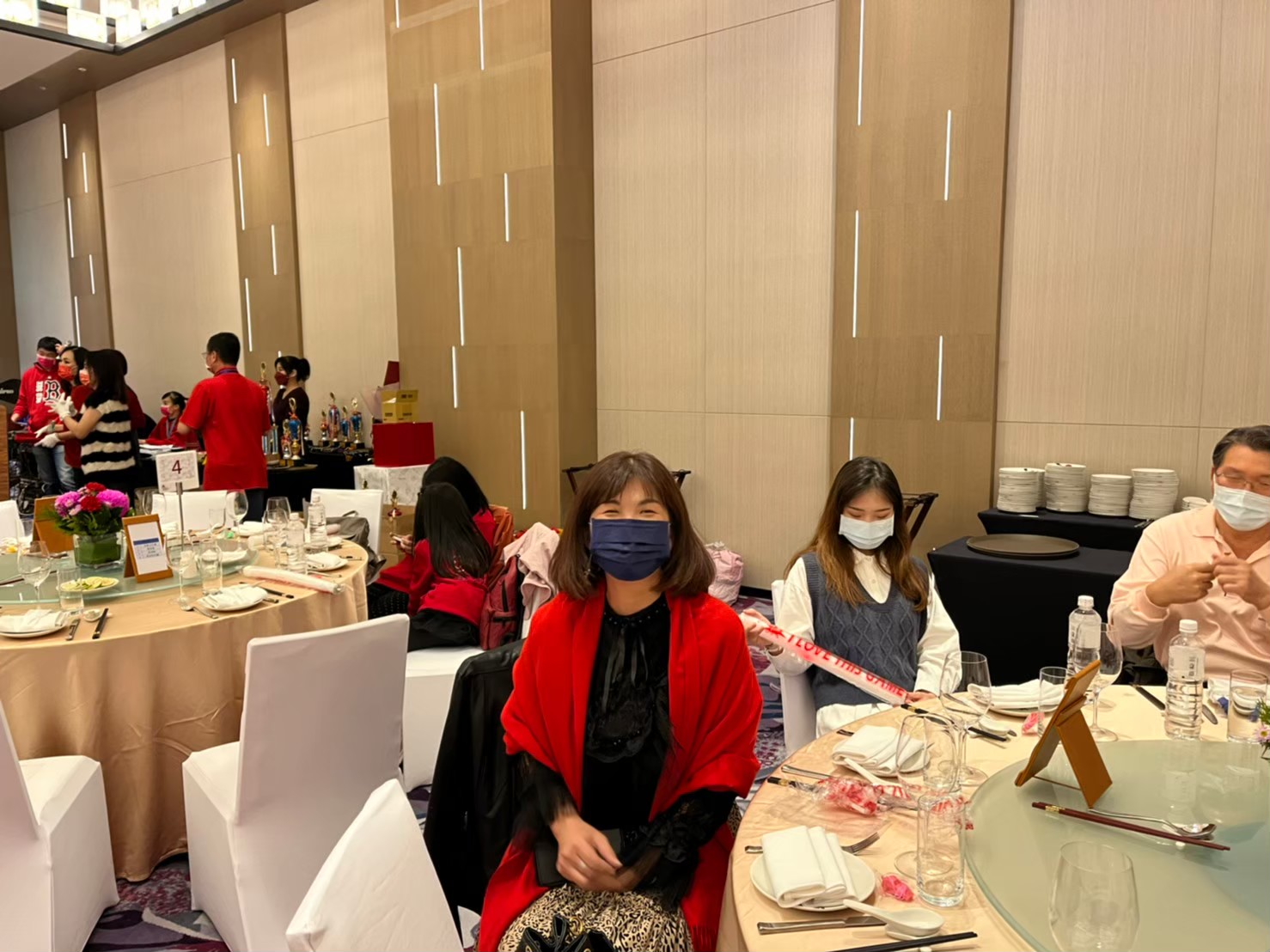 LINE_ALBUM_111121滿慶尾牙晚會_220913_8
