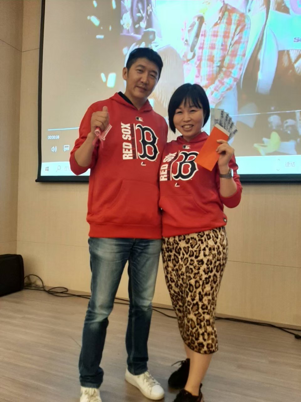 LINE_ALBUM_111121滿慶尾牙晚會_220913_236