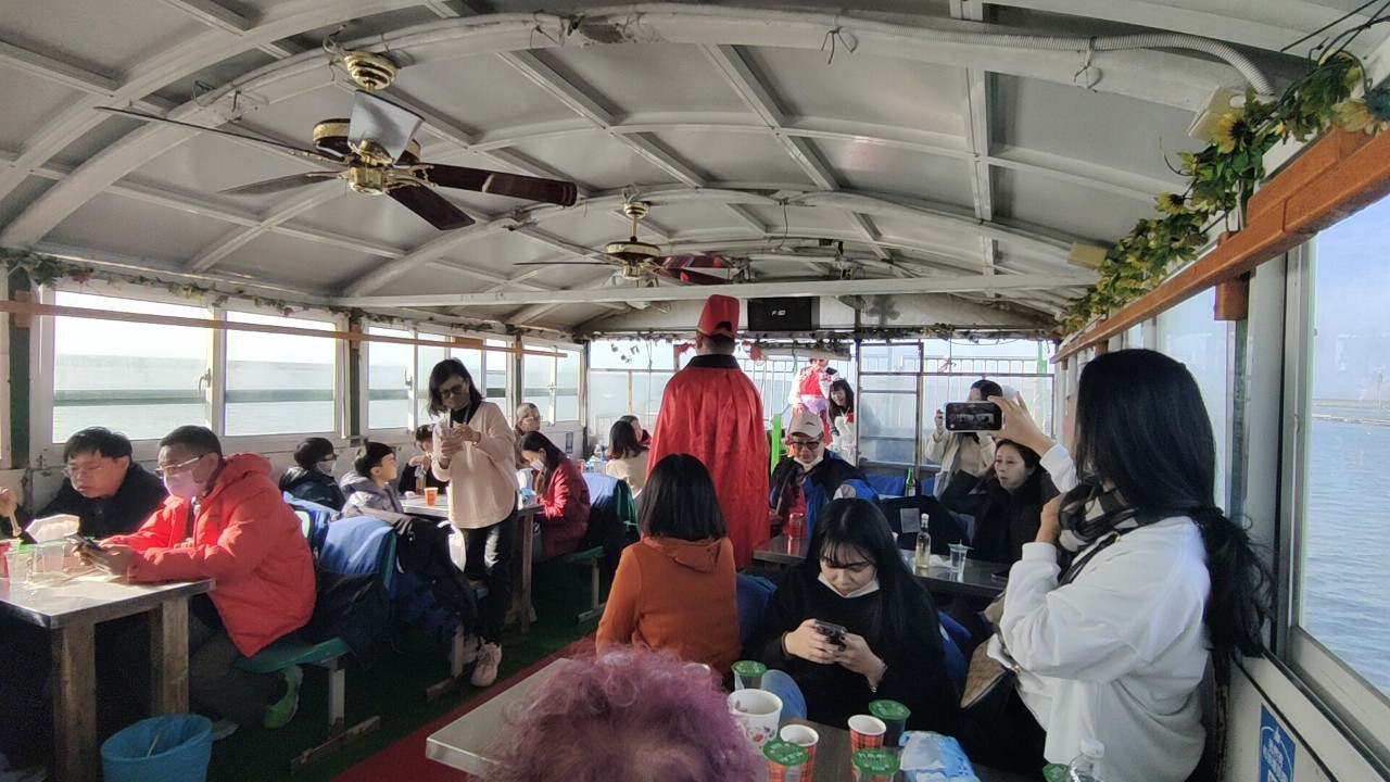 LINE_ALBUM_1111231跨年暨榮團會兩日遊_230213_45