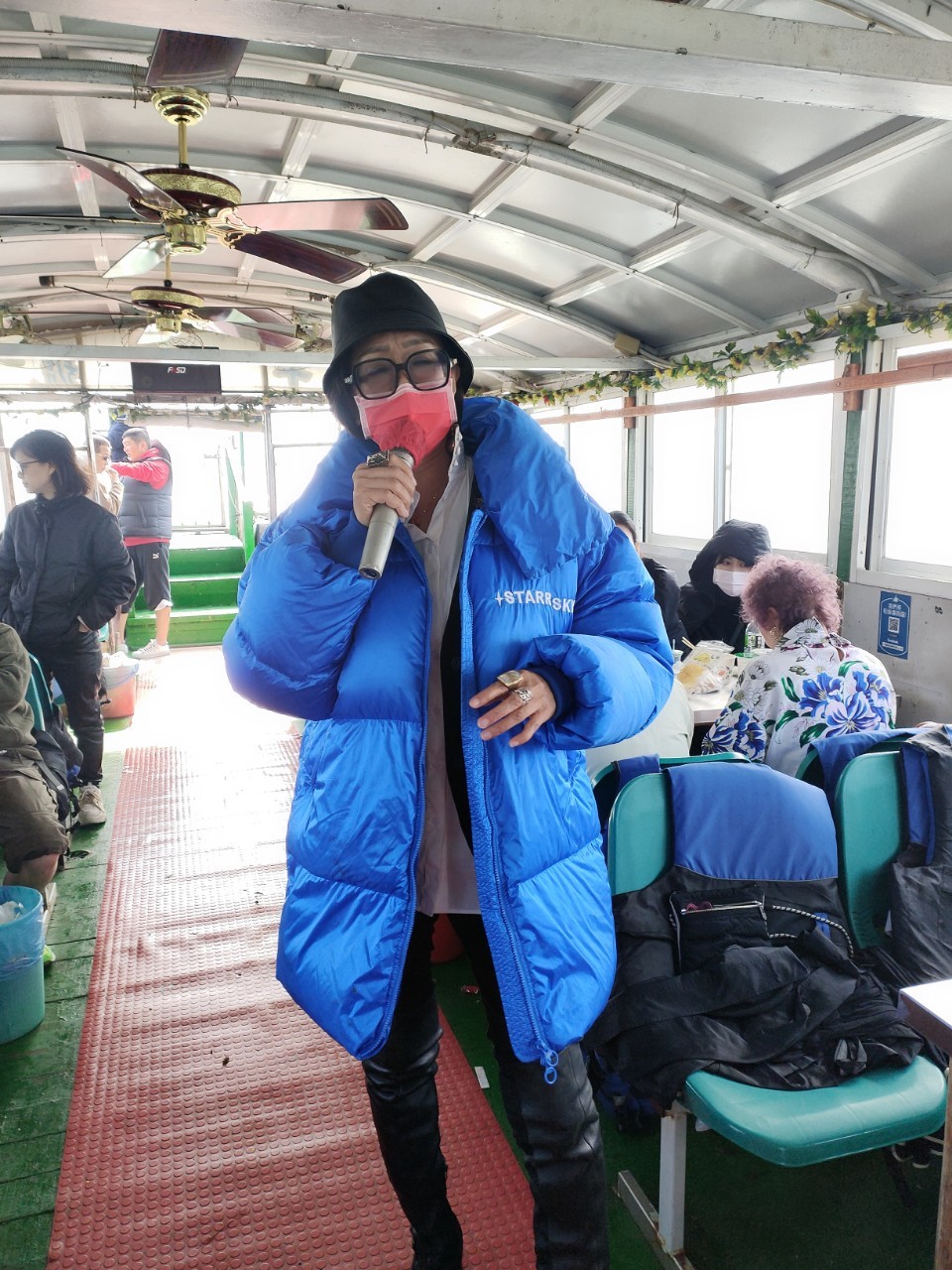 LINE_ALBUM_1111231跨年暨榮團會兩日遊_230213_71